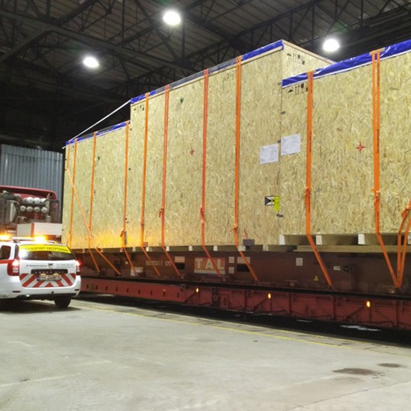 Oversized export packing
